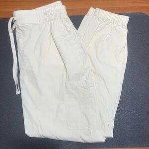 NWT Old navy size medium cargo pants